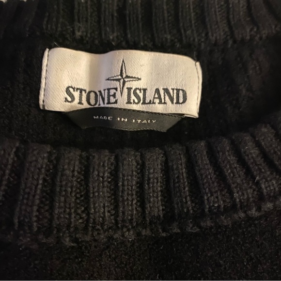 Stone Island Wool Sweater with Chest pocket - Picture 4 of 10